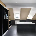 Golden - Elegant & Stylish 3-floor - Old Town Apartman Varsó